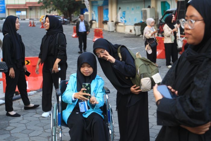 PKKMB UNS 2024 Makin keren, Tunjukkan Kepedulian pada Mahasiswa Disabilitas
