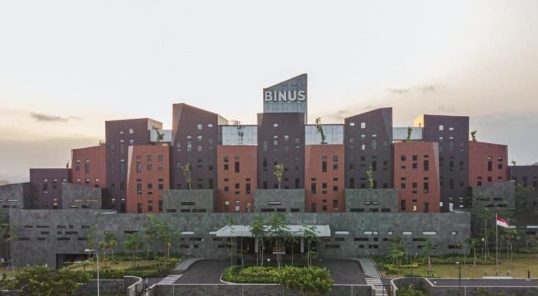 Bukan Markas Avengers, Gedung Kampus BINUS di Malang Ini Representasi Candi Tikus