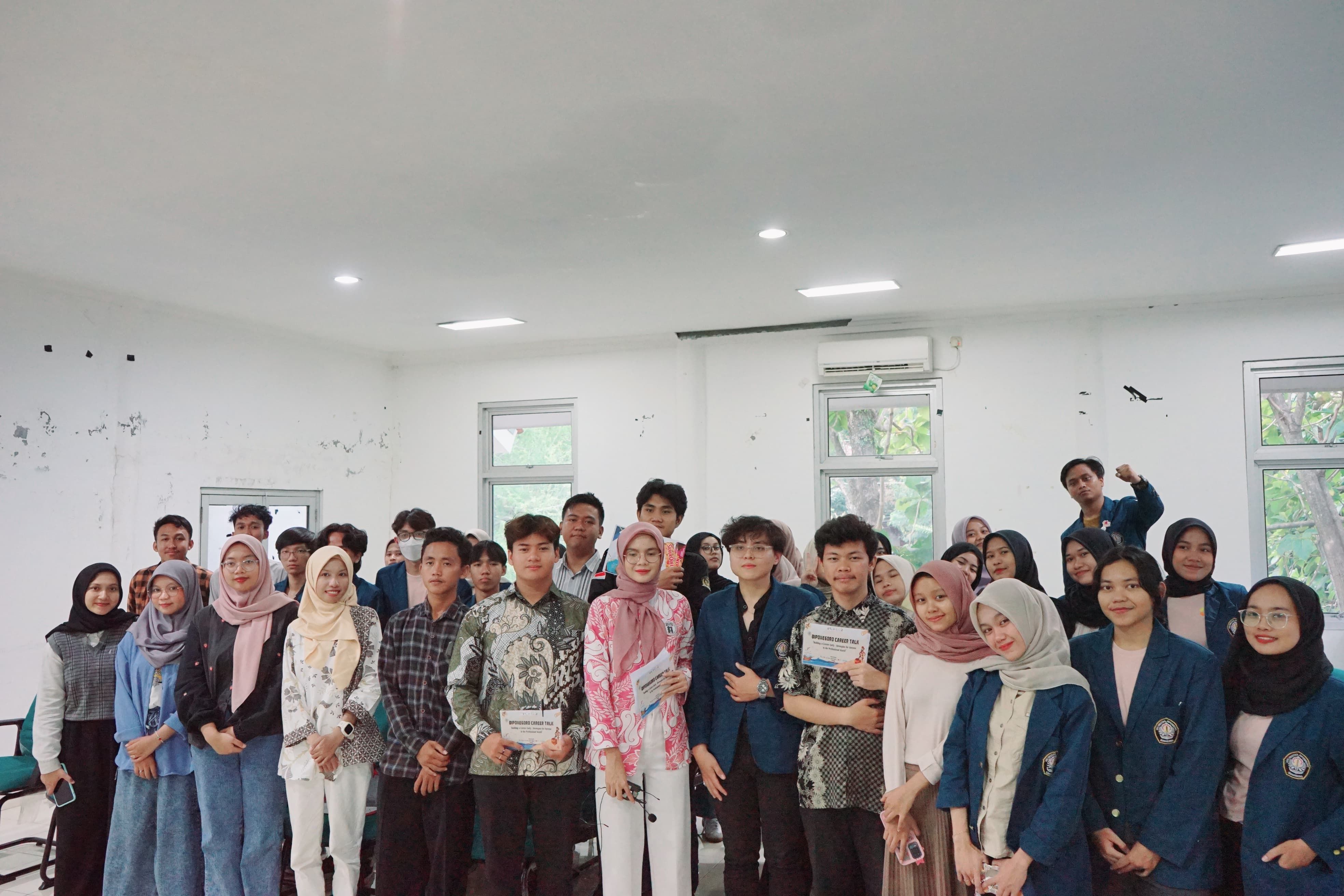 Diponegoro Career Training 2024 Sukses Digelar  untuk Persiapkan Mahasiswa Menuju Karier yang Kompetitif