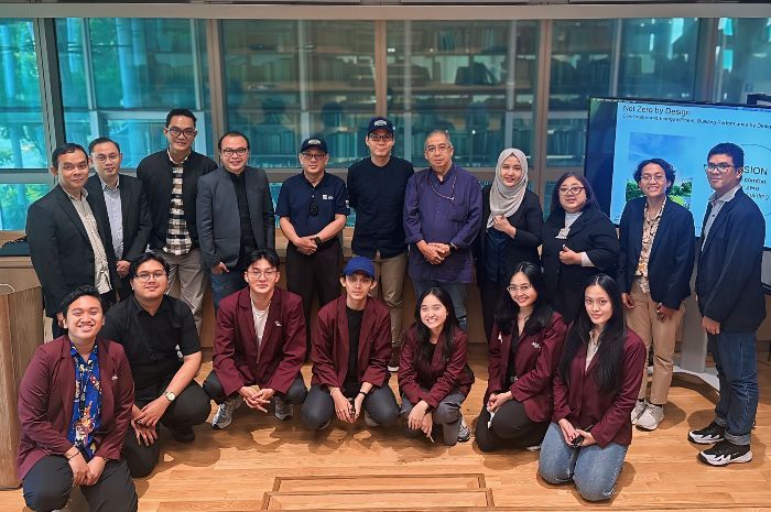 Mahasiswa Binus Malang Belajar Pengelolaan Sampah di Singapura