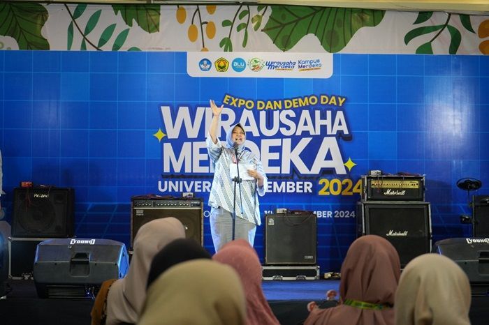Sebanyak 357 Mahasiswa Ikut Pameran Produk Inovasi di Mall Jember, Asah Kreatif Bidang Enterpreneur