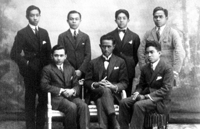 Langkah dan Peran Mahasiswa dalam Melahirkan Organisasi Perhimpunan Indonesia dalam Memperjuangkan Kemerdekaan