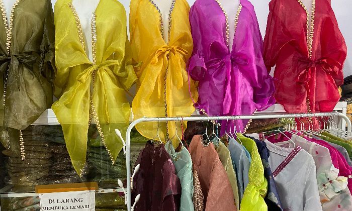 Bisnis Penyewaan Baju Adat Bugis di Parepare Go Internasional, Laris Manis Sampai Malaysia