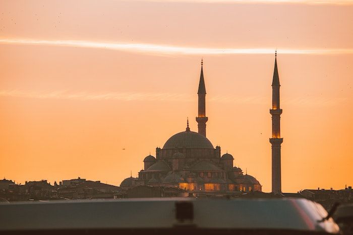 12 Puisi Islami Pendek dan Singkat yang Menyentuh Hati, Terbaik!