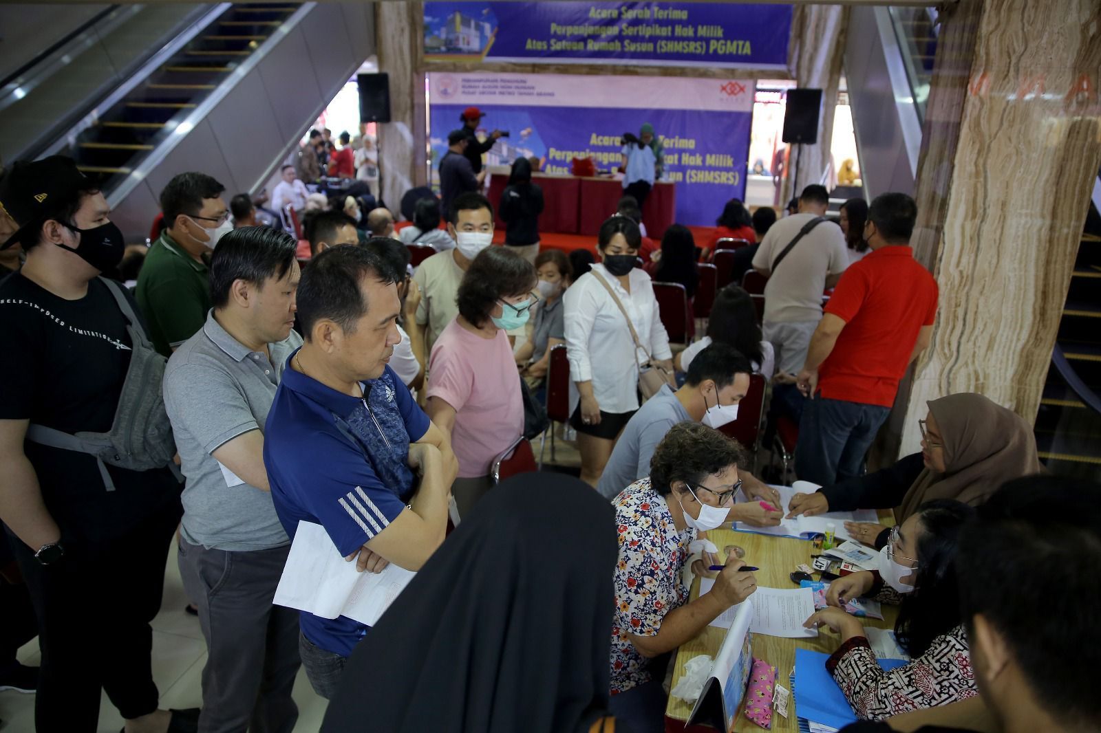 125 Sertifikat Asli Rusun Tanah Abang Diserahkan ke Pedagang PGMTA