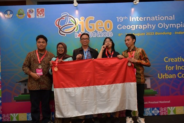 Sukses Gelar Olimpiade Geografi iGeo 2023, Indonesia Raih Empat Medali