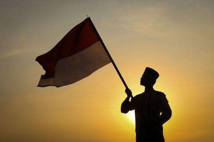 35 Pantun tentang Kemerdekaan Indonesia yang Lucu dan Menghibur