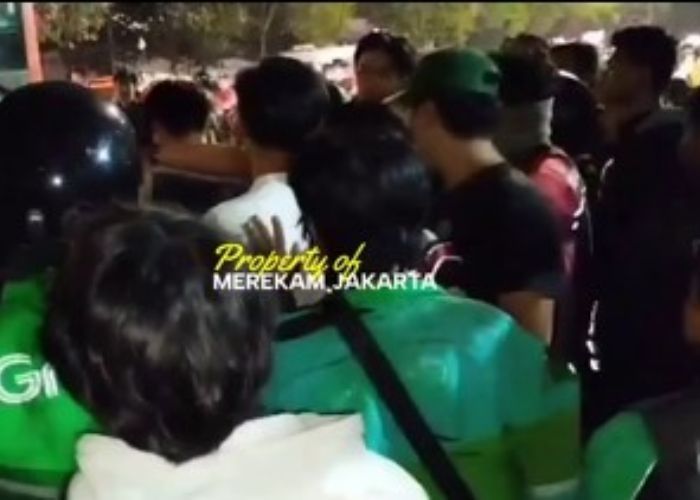 Viral YouTuber Laurendra Hutagalung Cekcok sama Ojol Buntut Konten Cegat Motor Lawan Arah, Polisi Turun Tangan