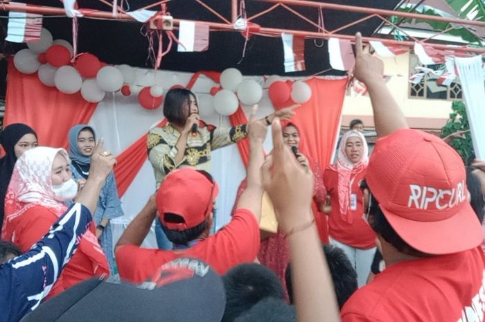 Bangkitkan Jiwa Nasionalisme Masyarakat Parepare, Dahniar Nasrah Adakan Lomba dan Kuis di Momen HUT Ke-78 RI