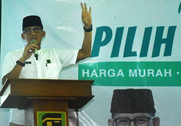 Sandiaga Uno Gelar Bazar Sembako Murah bagi Masyarakat di Kabupaten Bogor