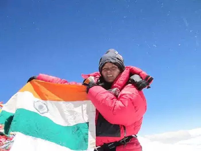 Profil dan Kisah Hidup Arunima Sinha: Pendaki Wanita Disabilitas Pertama yang Taklukkan Gunung Everest