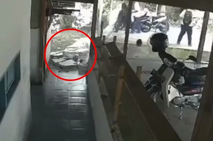 Kisah Tragis Bocah 8 Tahun Tewas Tertimpa Tembok Masjid saat Wudhu, Roboh Ditabrak Anak SMP