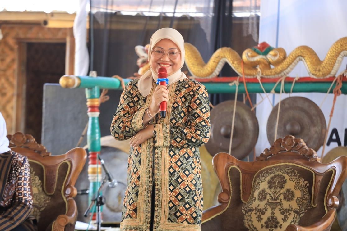 Ini Pesan Menaker Kepada Calon Pekerja Migran Indonesia di Cilacap yang Ingin Keluar Negeri