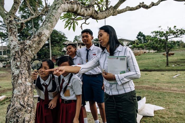 Lebih Dari Sekedar Liburan, Ini Manfaat Study Tour Bagi Para Siswa