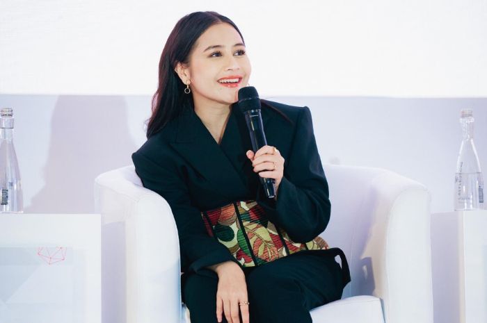 Prilly Latuconsina Bagikan Tips Sukses Jalur Langit, Baca Ayat Seribu Dinar dan Selawat Setiap Hari
