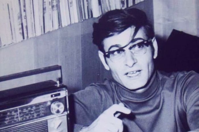 7 Kumpulan Puisi Mahmoud Darwish Bahasa Inggris dan Terjemahannya