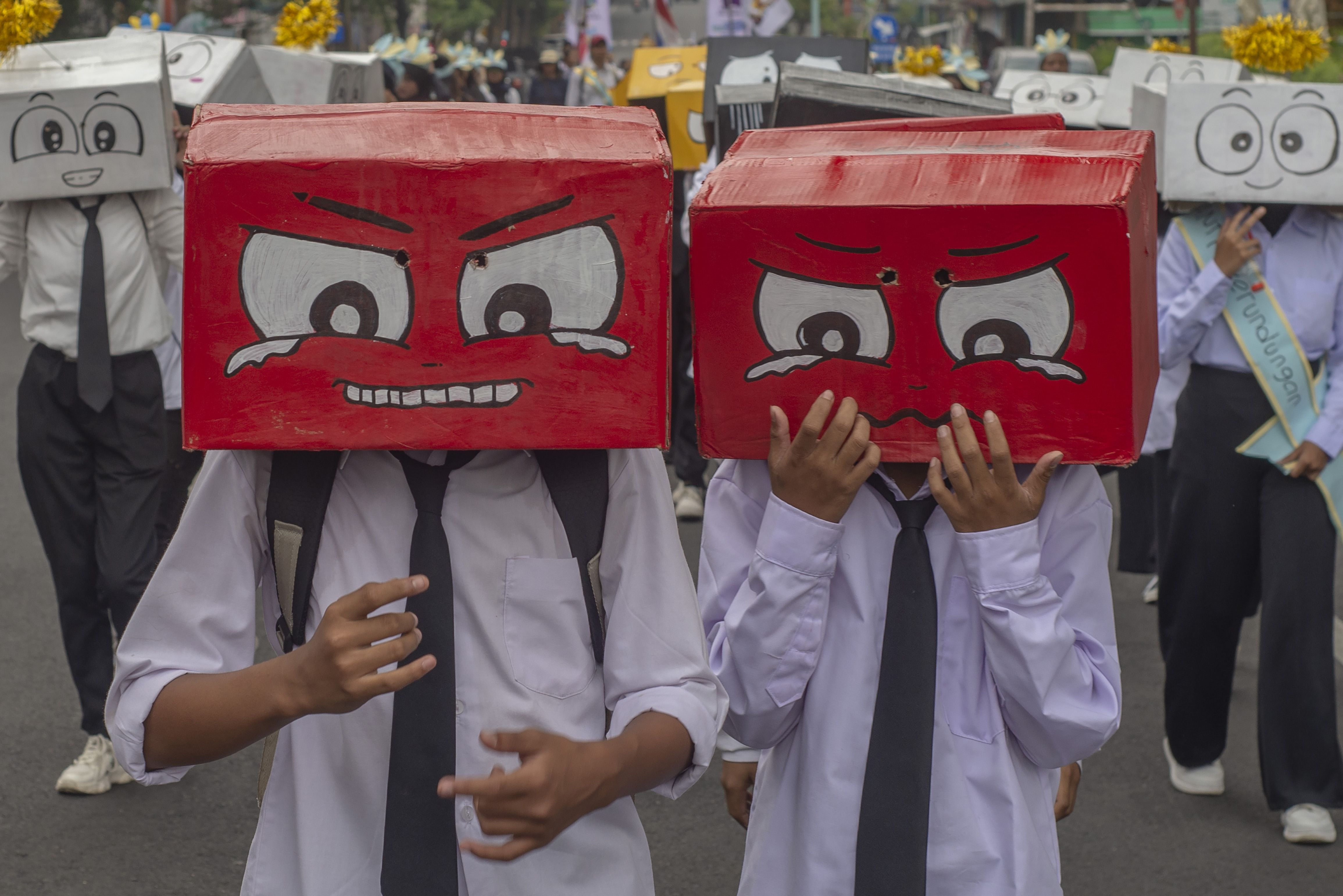 Anak SD di Lampung Jadi Korban Bullying: Kepala Ditempeleng, Jilbab Ditarik