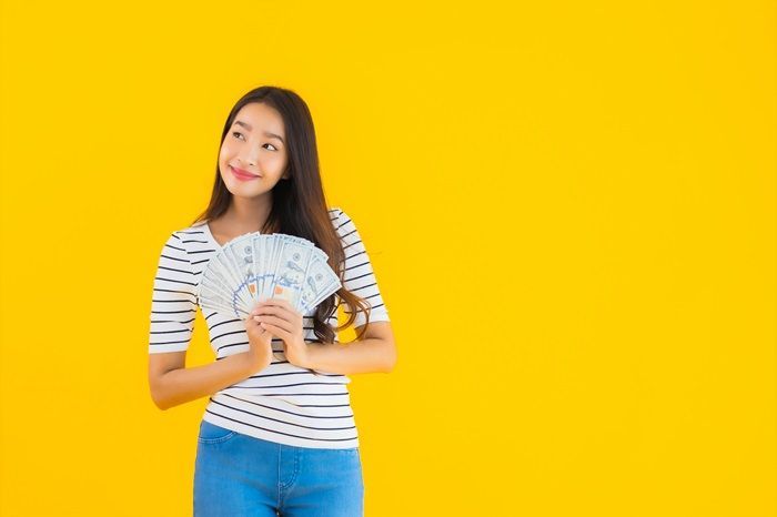 Dengan Hilirisasi, Gen Z Bisa Kantongi Ratusan Juta per Bulan