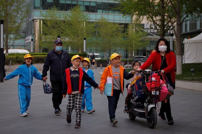 Perekonomian Terganggu, China Didesak Galakkan Lagi Program Banyak Anak