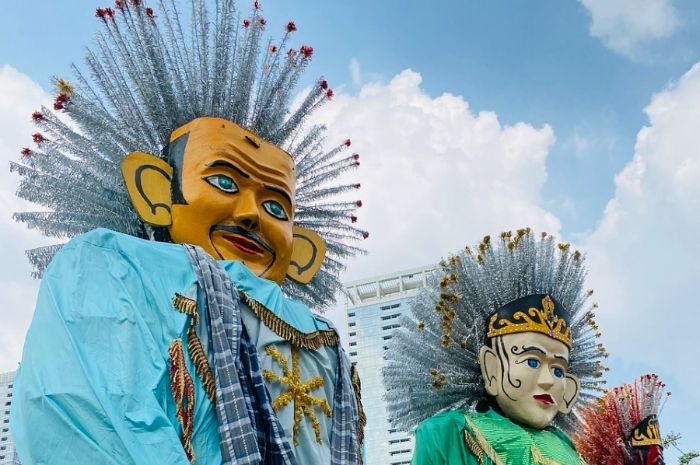 15 Pantun Betawi Lucu Penuh Nasehat dan Sindiran, Kocak!