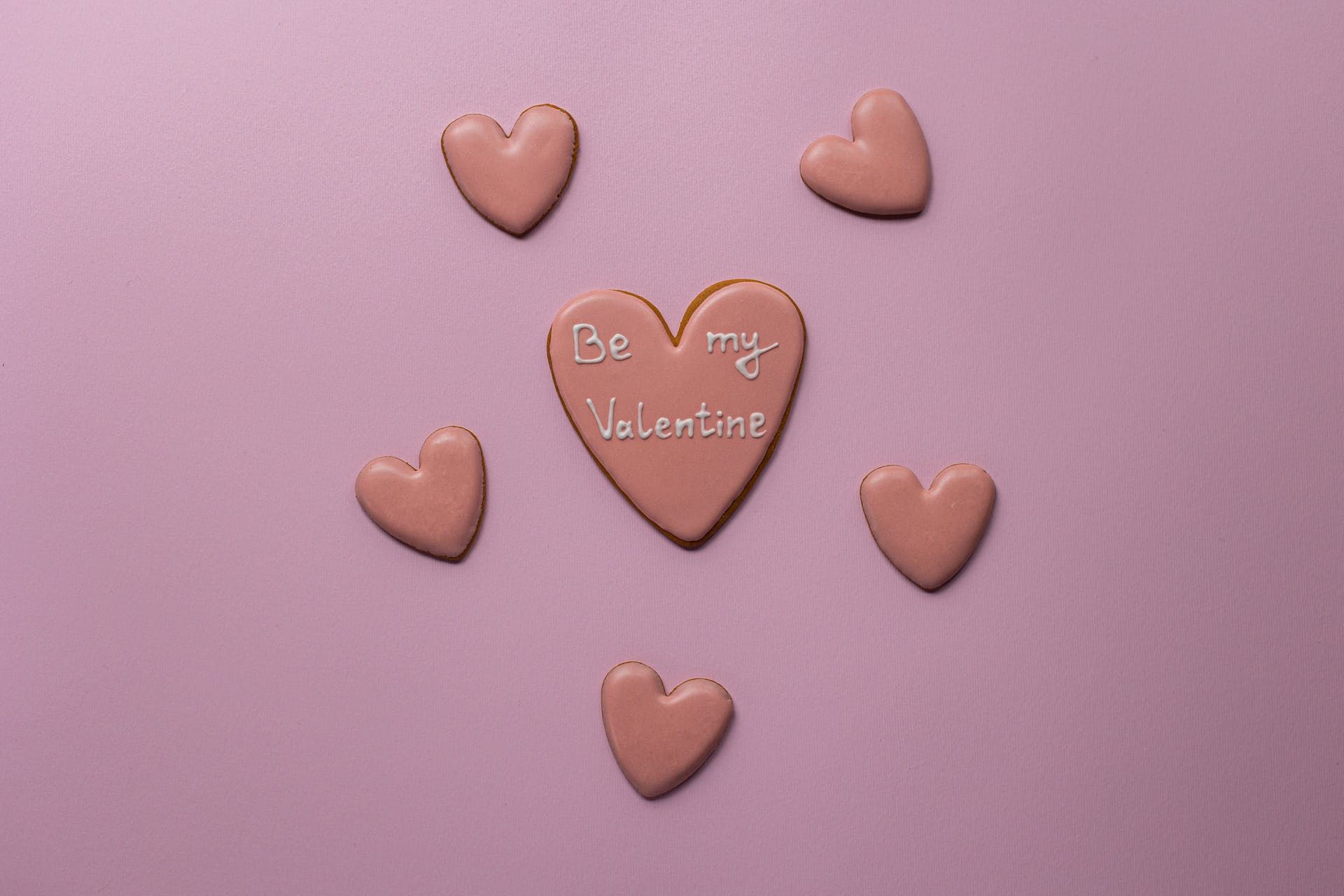 33 Pantun Hari Valentine untuk Pacar dan Teman, Lucu Romantis!