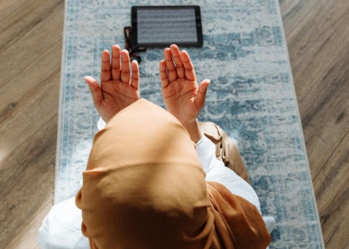 Doa Niat Puasa dan Buka Puasa, Lengkap dengan Arti dan Cara Membacanya