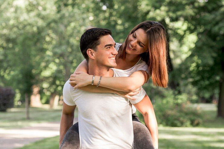 5 Zodiak Cowok Paling Setia dan Sayang Banget Sama Pasangan