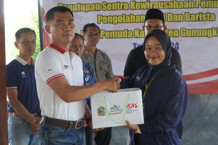 Didampingi Bupati Sunaryanta, 50 Anak Muda Ikuti Pelatihan Barista
