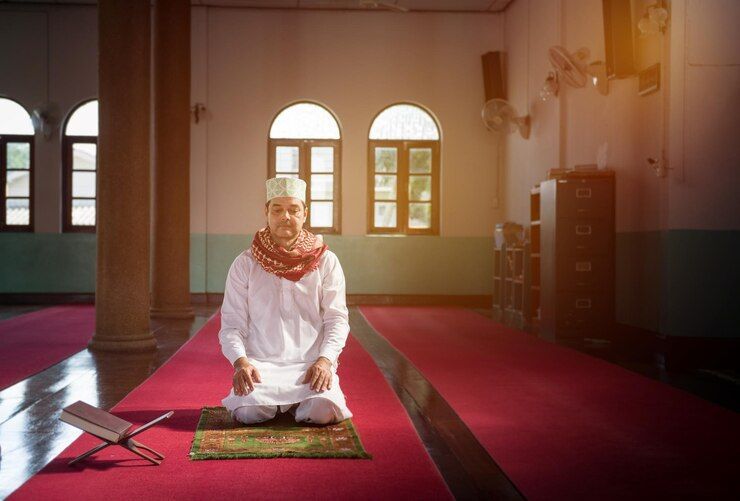 3 Doa Setelah Sholat Lengkap dengan Dzikir dan Cara Membaca
