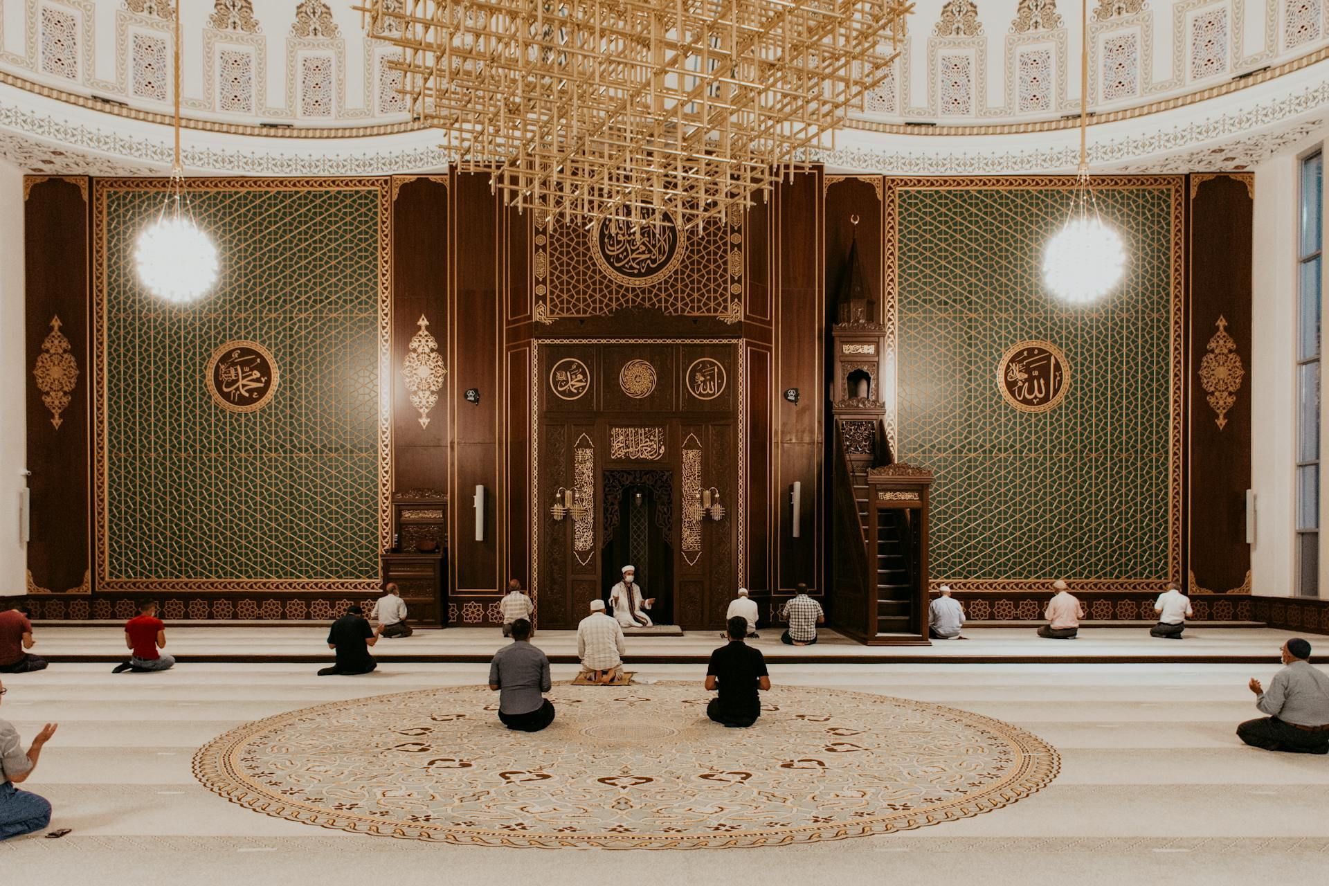 3 Contoh Teks Khutbah Jumat tentang Qurban, Singkat Bermakna!