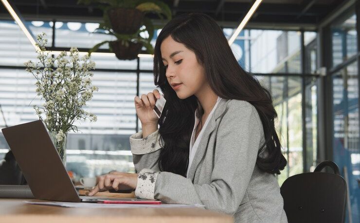 5 Zodiak dengan Aura Kuat yang Membuat Orang Lain Terintimidasi