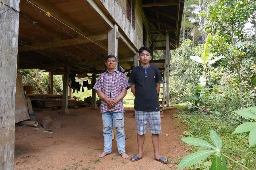 Melawan Batas: Kisah Moses Patibang, Anak Petani Toraja yang Kuliah Gratis di UGM