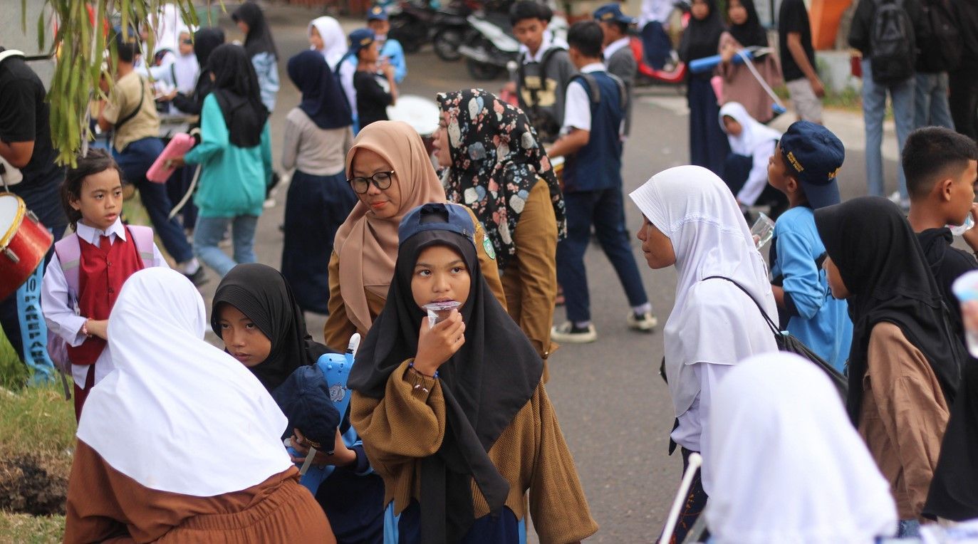 Antusias Warga dan Pelajar Ikuti Lomba Agustusan, Rela Latihan Berjam-jam hingga Rebutan Tempat Berlatih