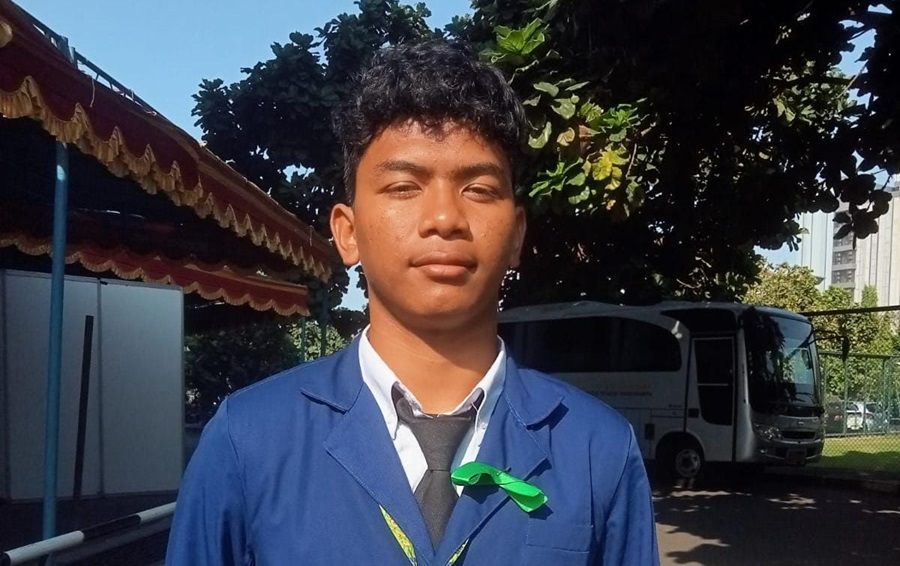 Berbekal Kerjakan Soal di Internet, Zaky Raih Skor UTBK Terbaik UNY 2024