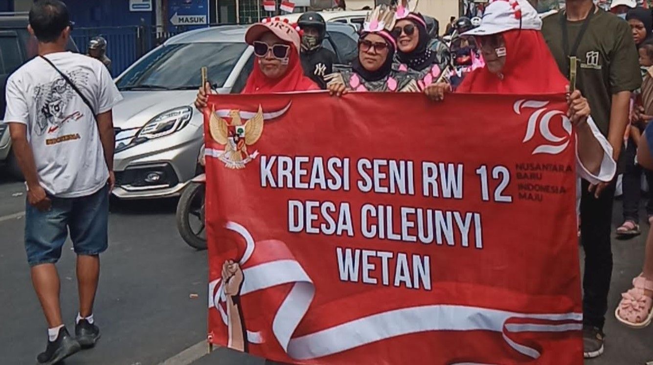 Semarak HUT RI ke-79, Tua dan Muda Ramaikan Karnaval Desa Cileunyi Wetan
