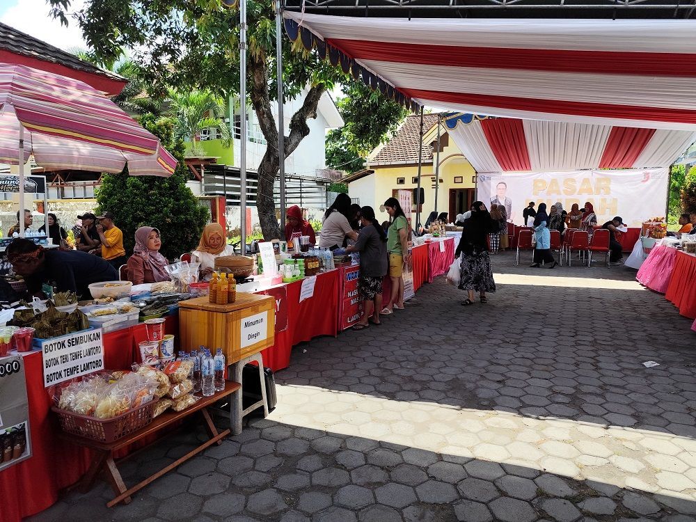 Gelaran Pasar Murah Pemprov Jatim Sepi Pengunjung, Pedagang Mengeluh Acara Dinilai Tidak Siap