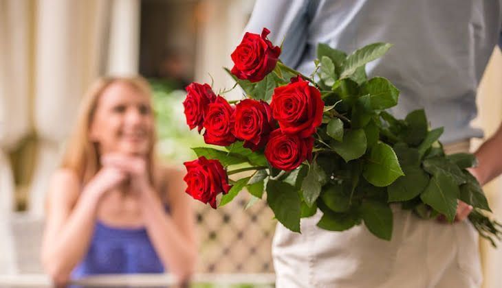 6 Bunga yang Melambangkan Cinta Pertama, Kamu Pernah Dikasih?
