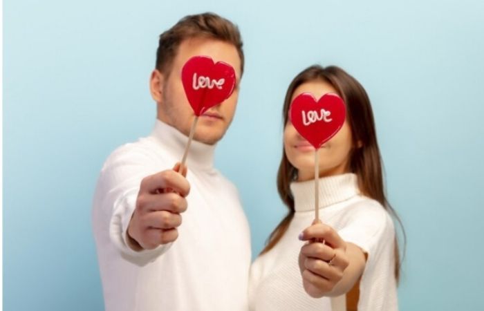 40 Ide Kata-kata Motivasi Cinta Romantis: Bikin Pasangan Makin Sayang