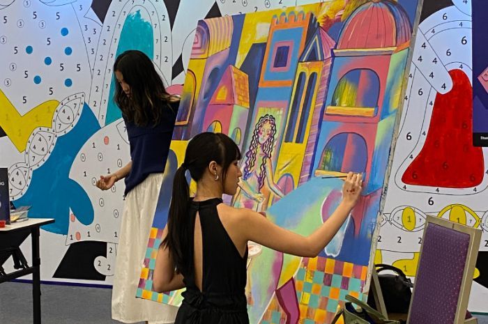Bongkar Kreativitas Kamu Bersama Mandy CJ di Paint by Numbers dalam It's His/Her Day 2024!