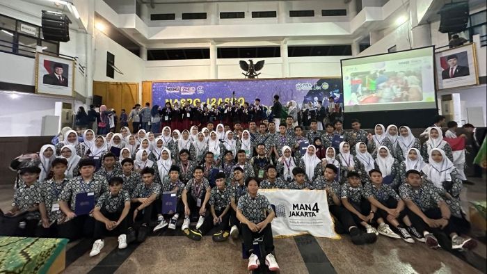 MAN 4 Jakarta Borong 10 Emas di Ajang Internasional I2ASPO 2024 yang Diikuti 15 Negara
