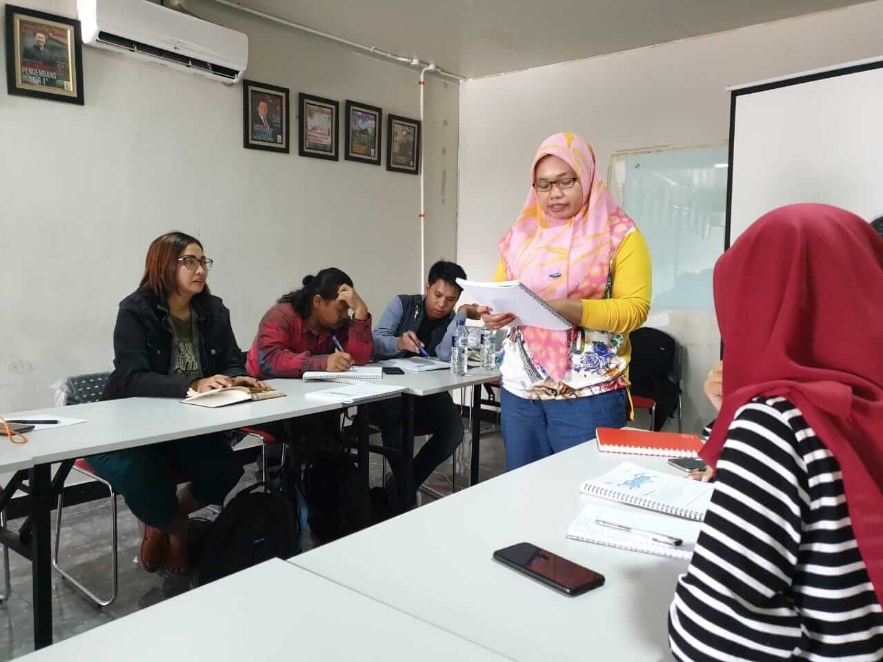 10 Tempat Belajar Bahasa Inggris Terbaik di Depok 2025