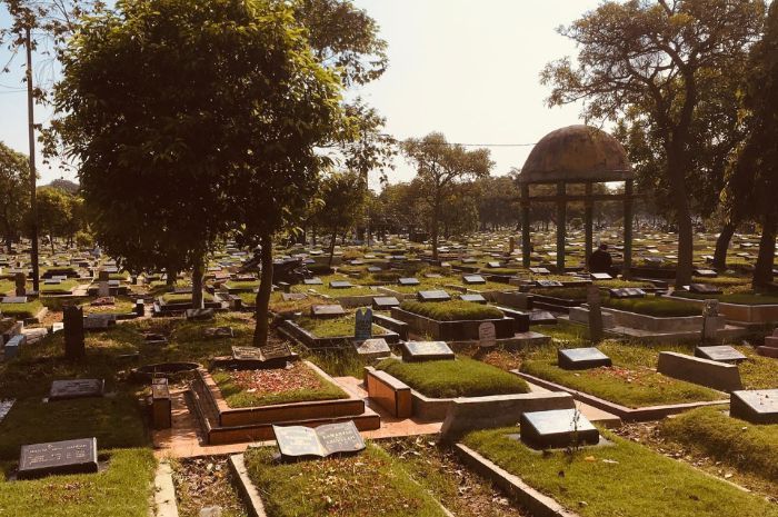 Jelang Ramadan, Ini Tata Cara dan Doa Ziarah Kubur sesuai Sunnah