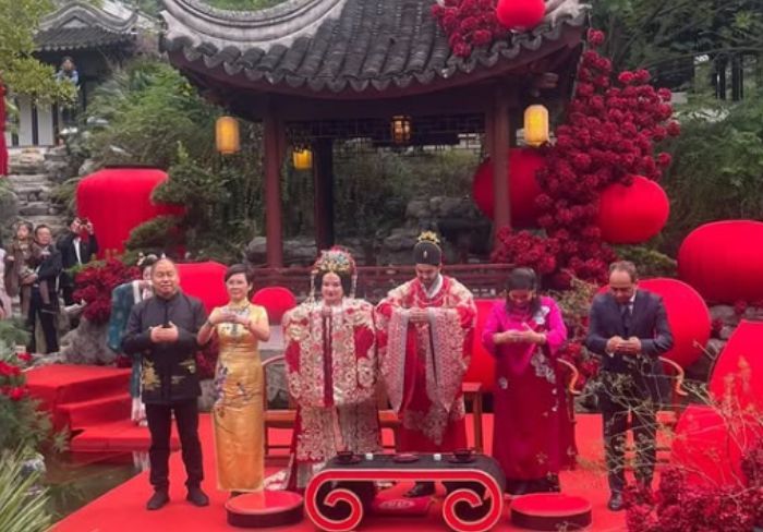 Perusahaan China Terapkan ‘Deadline’, Karyawan Wajib Nikah Sebelum September