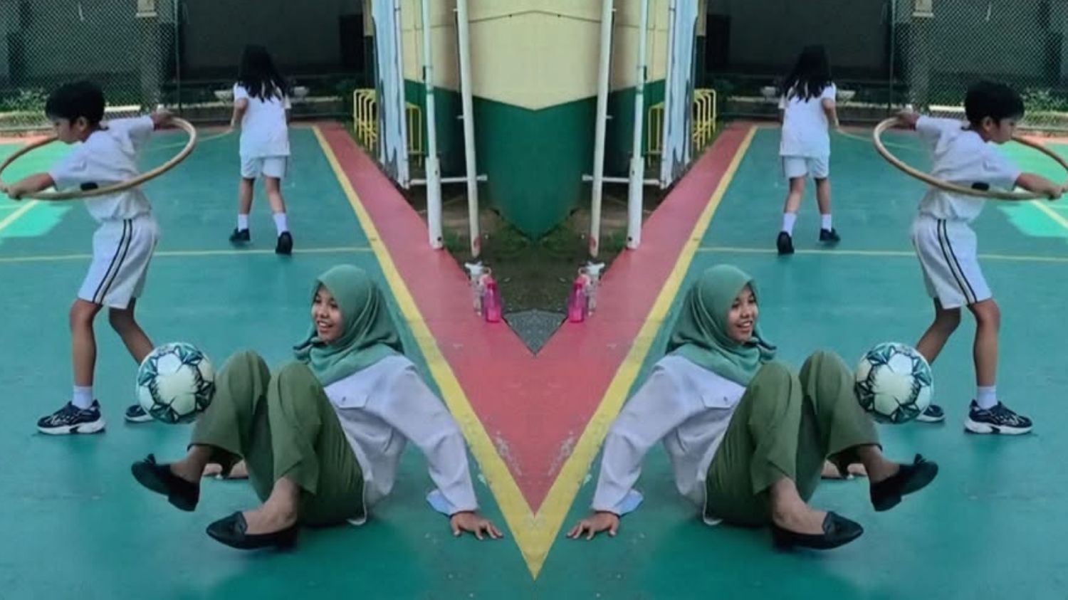 Viral Guru Agama di Lampung Jago Freestyle Football, Aksinya Bikin Warganet Melongo