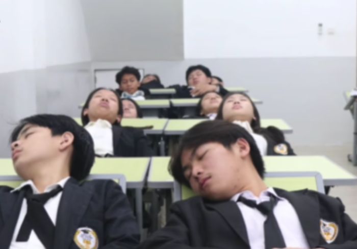 Hadirkan Program Relaksasi Total, Sekolah Ini Kasih Muridnya Waktu Tidur Siang 40 Menit di Kelas