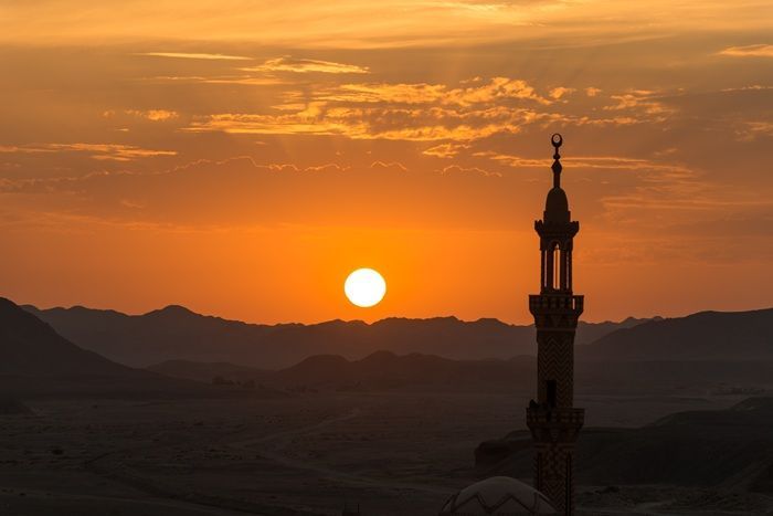 Ketika Adzan Maghrib Menjadi Alunan Musik Terindah