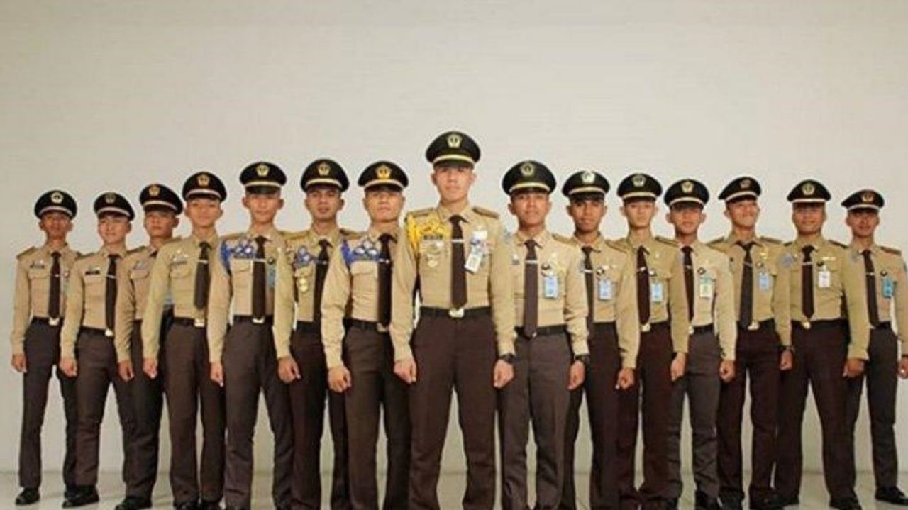 8 Sekolah Kedinasan Paling Diminati 2025, Lulus Langsung Jadi CPNS!