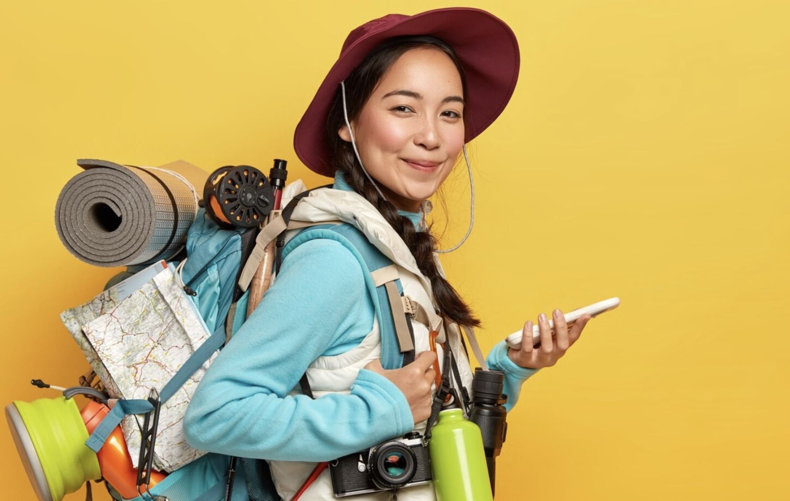 17 Caption Singkat Pendaki Wanita Keren, Cocok Buat Kamu yang Hobi Nanjak