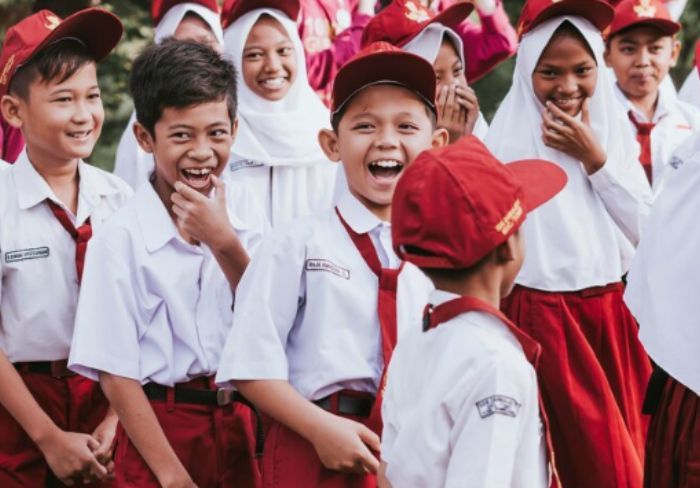 MK Putuskan SD-SMP Negeri dan Swasta Gratis, Ini Penjelasannya!
