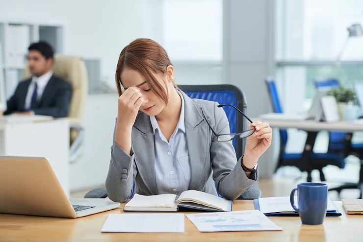 5 Kebiasaan Sepele di Kantor yang Bisa Menguras Mental, Apa Saja?